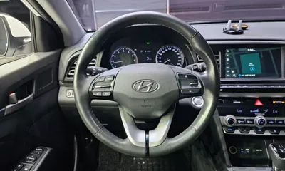 Hyundai Avante 2019, 65016 км, за 13800000 KRW - фото 13