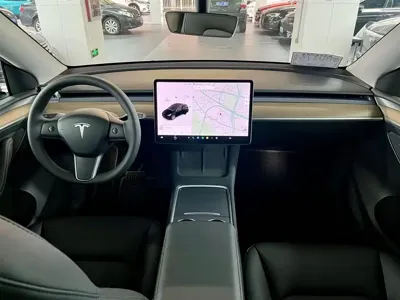 Tesla Model Y 2021, 170000 км, за 119800 CNY - фото 6