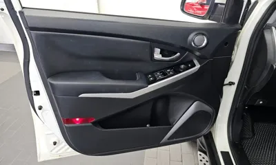 KG_Mobility_Ssangyong KORANDO 2014, 127354 км, за 3400000 KRW - фото 24