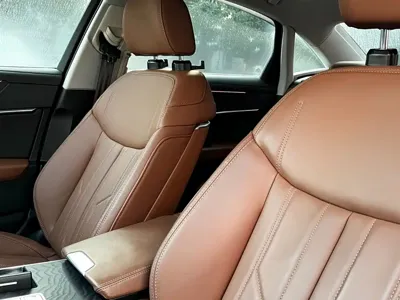 Audi A6L 2024, 40000 км, за 259800 CNY - фото 18