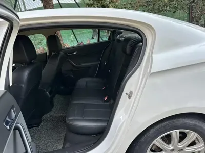 Qoros Qoros 3 2018, 80000 км, за 19800 CNY - фото 9