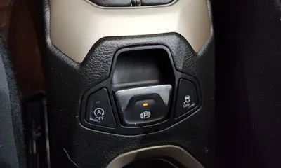 Jeep Renegade 2017, 66245 км, за 9700000 KRW - фото 12