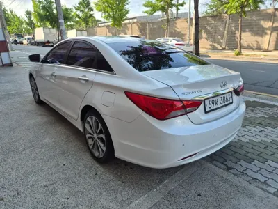 Hyundai Sonata 2014, 119219 км, за 5300000 KRW