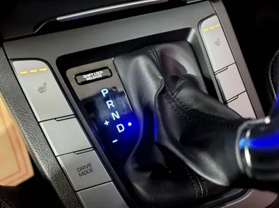 Hyundai Avante 2018, 77986 км, за 11600000 KRW - фото 17