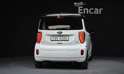 Kia Ray 2016, 106364 км, за 8600000 KRW