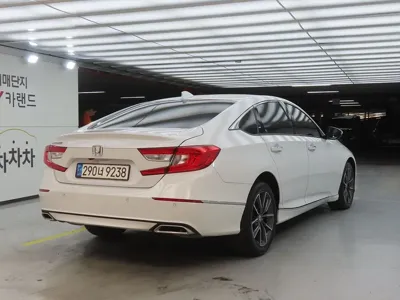 Honda Accord 2021, 102483 км, за 21800000 KRW