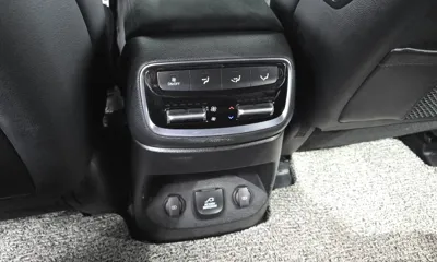 Kia Mohave 2023, 89564 км, за 34700000 KRW - фото 32