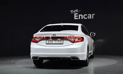 Hyundai Grandeur 2015, 117864 км, за 6900000 KRW - фото 4