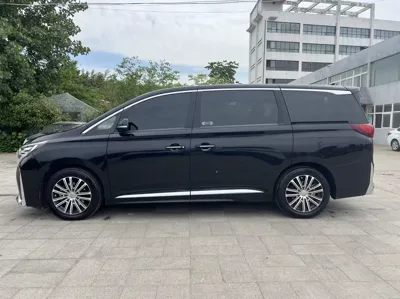 GAC Trumpchi M8 2021, 57900 км, за 120323.73 CNY - фото 4