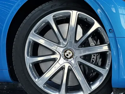 Bentley Continental 2020, 32500 км, за 1765000 CNY - фото 8