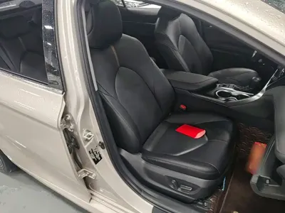 Toyota Camry 2022, 87300 км, за 100100 CNY - фото 25