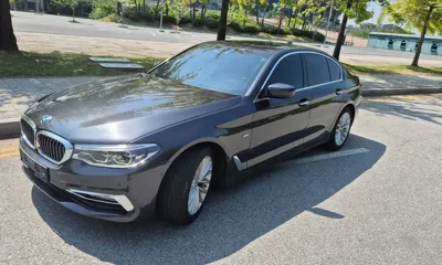 BMW 5-Series · 2018 год