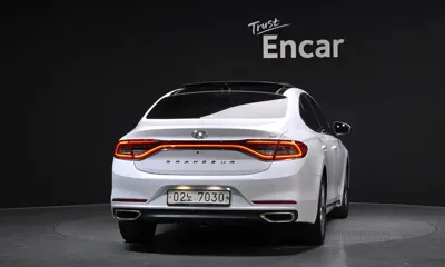 Hyundai Grandeur 2019, 93270 км, за 17690000 KRW