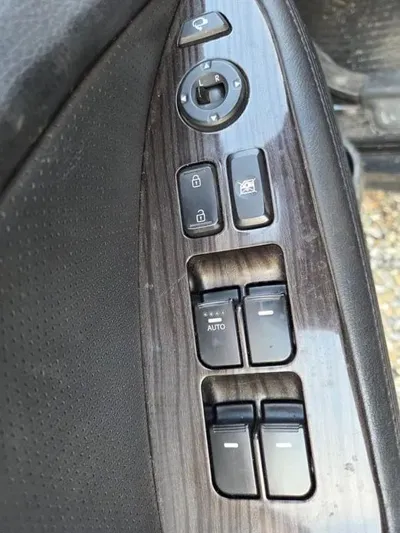 Kia K5 2011, 166998 км, за 2800000 KRW - фото 9