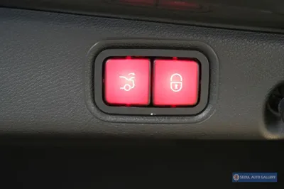 Mercedes-Benz E-Class 2019, 62650 км, за 28500000 KRW - фото 19