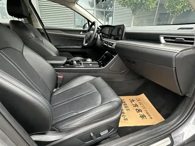 Kia K5 2020, 54000 км, за 68800 CNY - фото 7