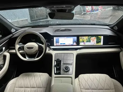 Geely Xingyue L 2024, 9900 км, за 125800 CNY