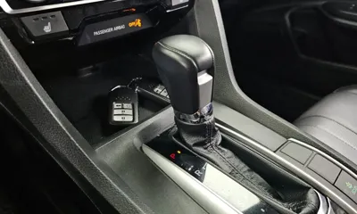 Honda Civic 2017, 91464 км, за 12500000 KRW - фото 9