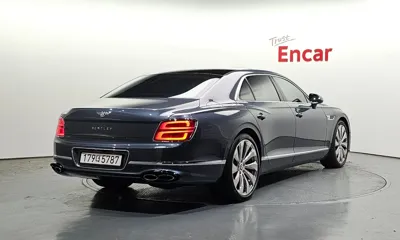 Bentley Flying Spur 2022, 39409 км, за 215000000 KRW - фото 2