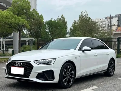 Audi A4L · 2023 год