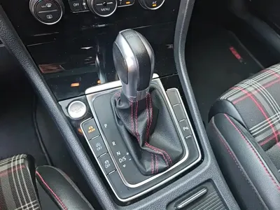 Volkswagen Golf GTI 2018, 59000 км, за 99000 CNY - фото 16