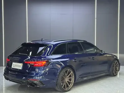 Audi RS 4 2019, 38000 км, за 338000 CNY - фото 9