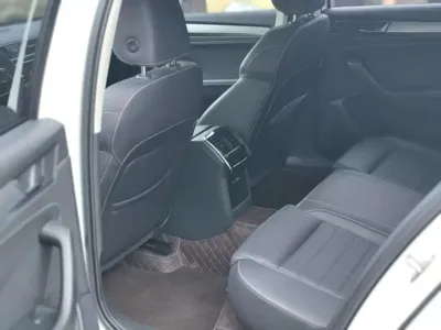 Skoda Superb 2021, 52000 км, за 75800 CNY - фото 11