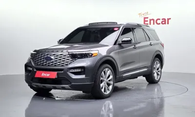 Ford Explorer · 2023 год