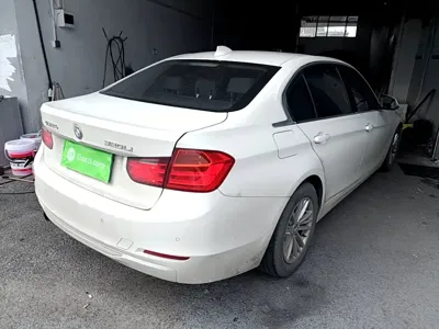BMW 3 Series 2015, 143900 км, за 44300 CNY - фото 7