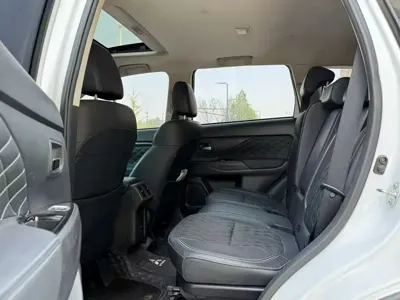 Mitsubishi Outlander 2021, 60000 км, за 75800 CNY - фото 6
