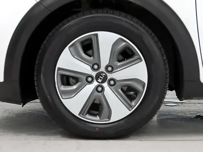 Kia Niro 2018, 147284 км, за 11600000 KRW - фото 20