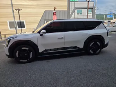 Kia EV9 · 2024 год