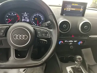 Audi A3 2018, 80700 км, за 53200 CNY - фото 10