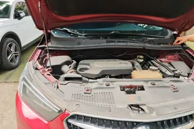 Buick Encore 2016, 86100 км, за 23972.49 CNY - фото 23