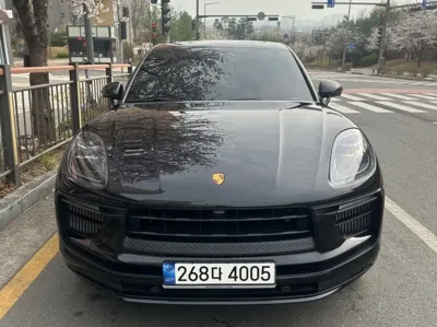 Porsche Macan · 2022 год