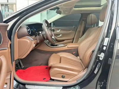 Mercedes-Benz E-Class 2023, 60000 км, за 229800 CNY - фото 6