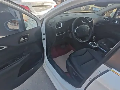 Citroen C4L 2016, 91600 км, за 23400 CNY - фото 12