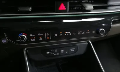 Kia Canival 2025, 9872 км, за 42900000 KRW - фото 30