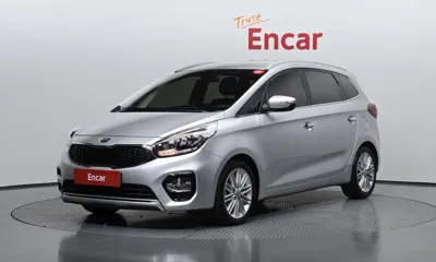 Kia Carens · 2017 год