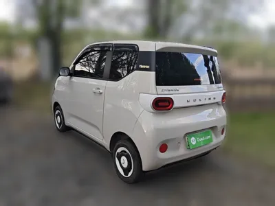 Wuling Hongguang MINIEV 2024, 8000 км, за 39747.73 CNY