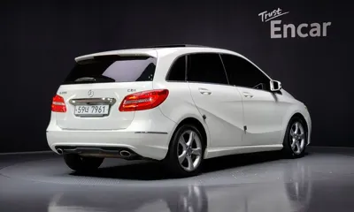 Mercedes-Benz B-Class 2013, 108148 км, за 7500000 KRW - фото 2