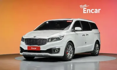 Kia Canival · 2018 год