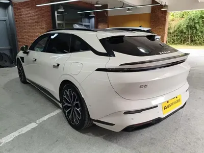 Zeekr 极氪007GT 2025, 12900 км, за 165900 CNY