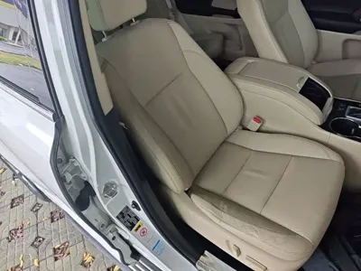 Toyota Highlander 2015, 151200 км, за 75300 CNY - фото 25