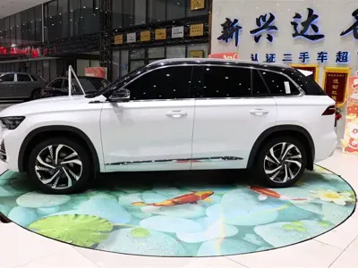 Geely Xingyue L 2024, 12000 км, за 93800 CNY
