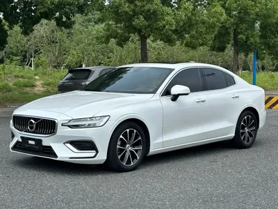 Volvo S60 · 2021 год