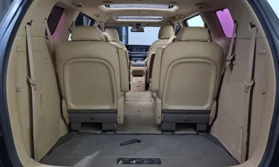 Kia Canival 2017, 196358 км, за 12600000 KRW - фото 19