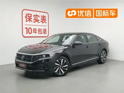 Volkswagen Passat · 2023 год