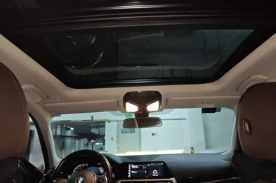 BMW 3 Series 2020, 179600 км, за 121327.67 CNY