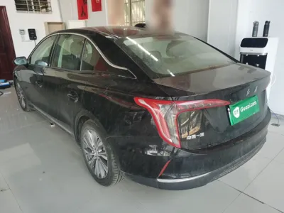 Hongqi E-QM5 2024, 7300 км, за 103764.2 CNY